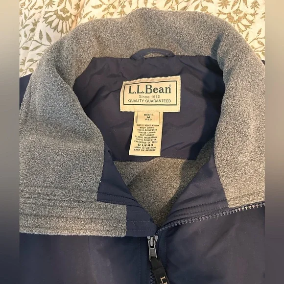 L.L. Bean Navy Blue Jacket - Picture 2 of 3